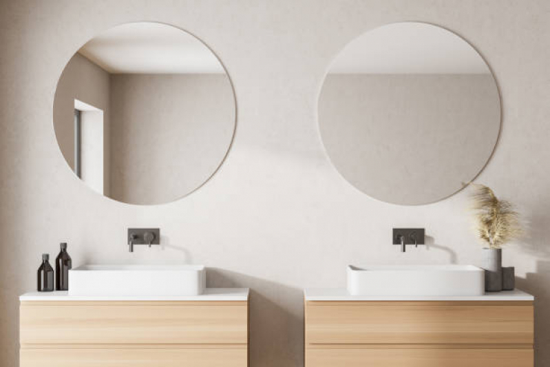 Preço de Espelho Veneziano Novos Estados - Espelho de Banheiro